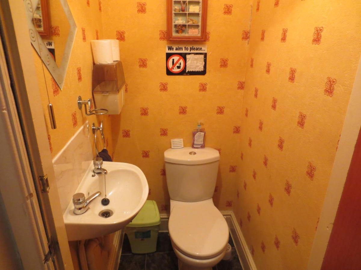 The Salendine 3* Blackpool
